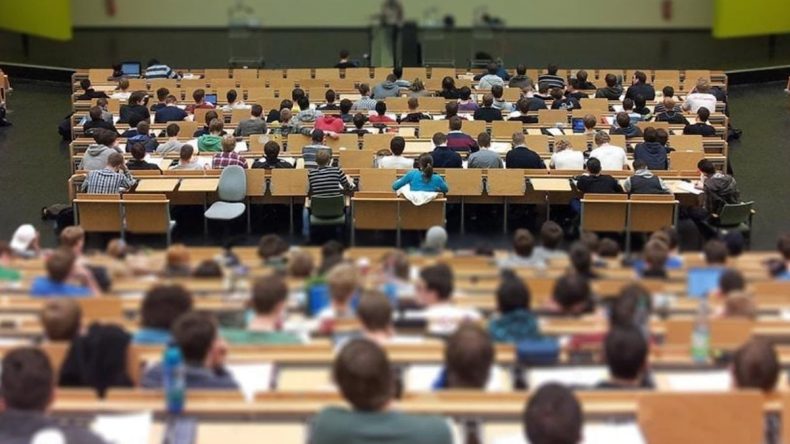 YÖK Başkanı açıkladı: Sil baştan değişiyor! Detaylar ortaya çıktı