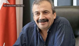 Sırrı Süreyya Önder’in Durumu Ciddi: Hayati Riski Devam Ediyor